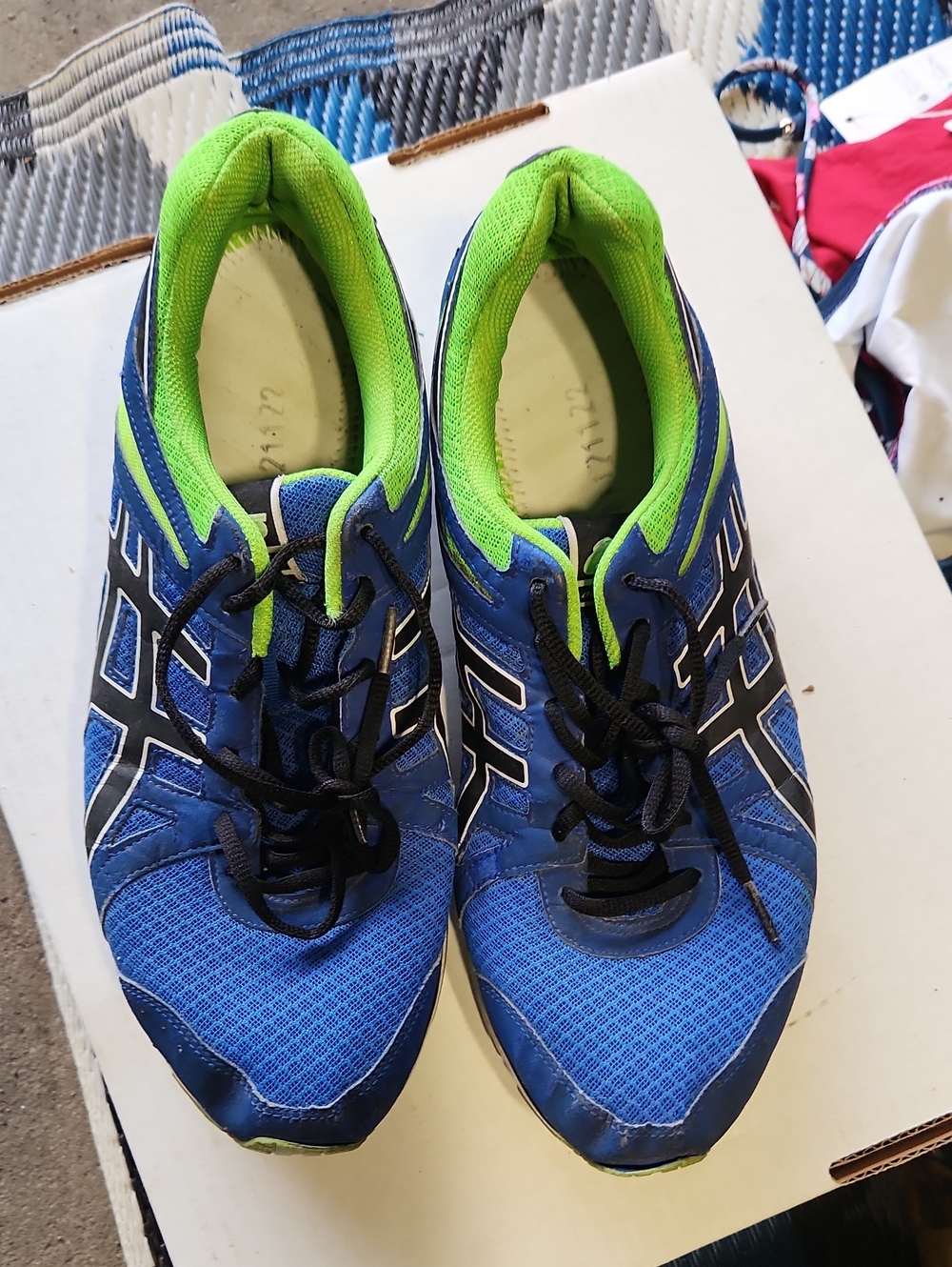 Men's Blue & Green  Oasics Running Sneakers